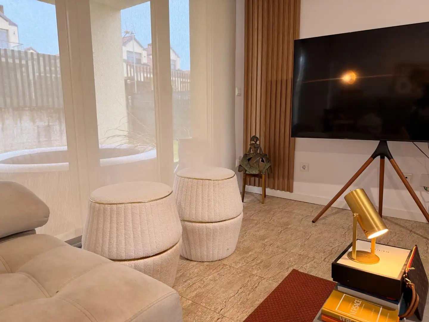 Sala d'estar de Casa o xalet en venda en Hazas de Cesto amb Calefacció, Jardí privat i Terrassa