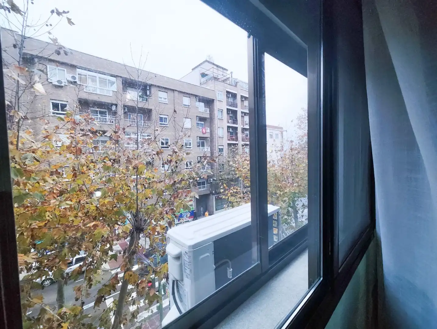 Außenansicht von Wohnung zum Verkauf in Puertollano mit Klimaanlage, Parkett und Möbliert