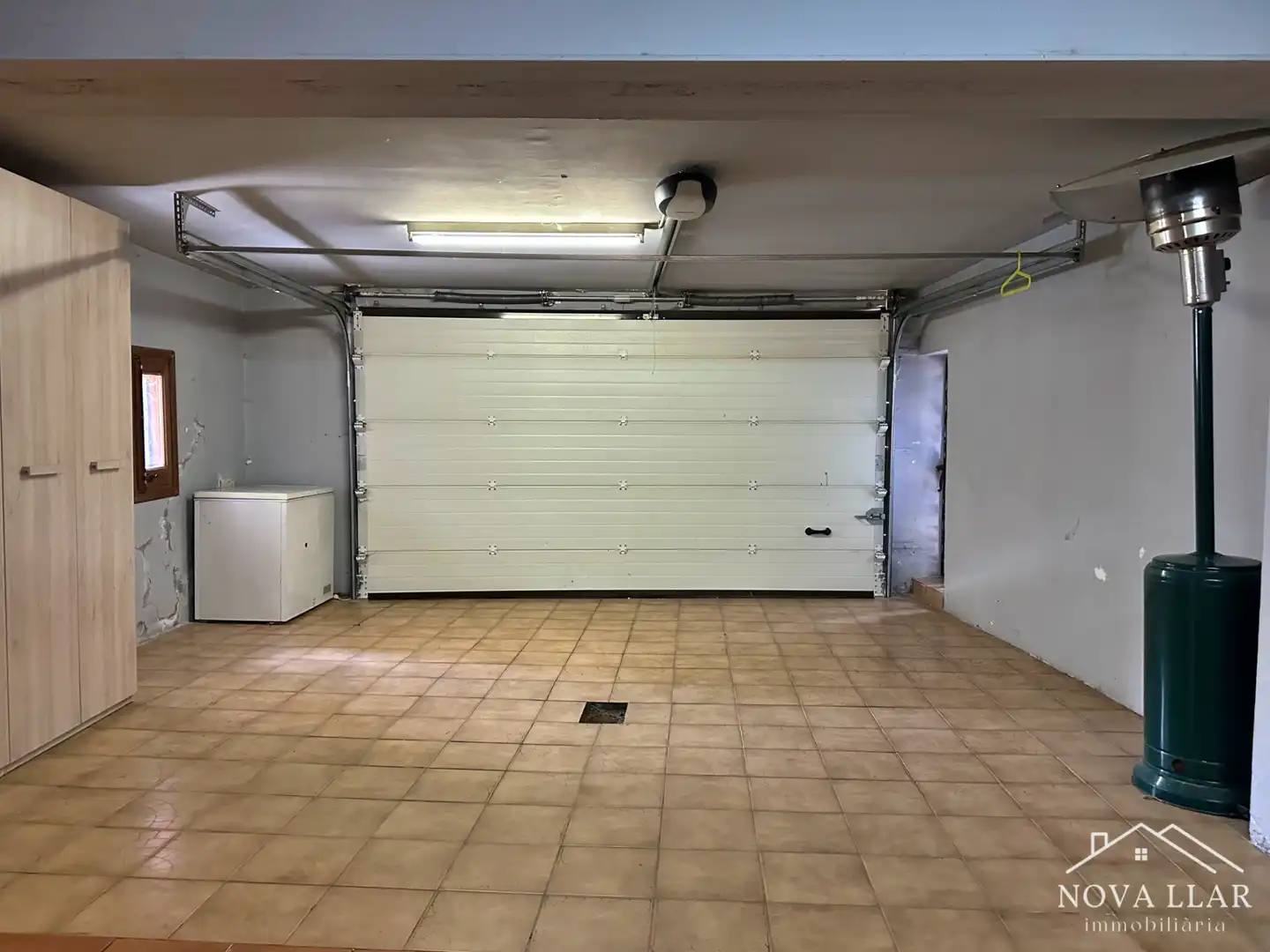Einfamilien-Reihenhaus zum Verkauf in Vilallonga de Ter mit Heizung, Privatgarten und Terrasse