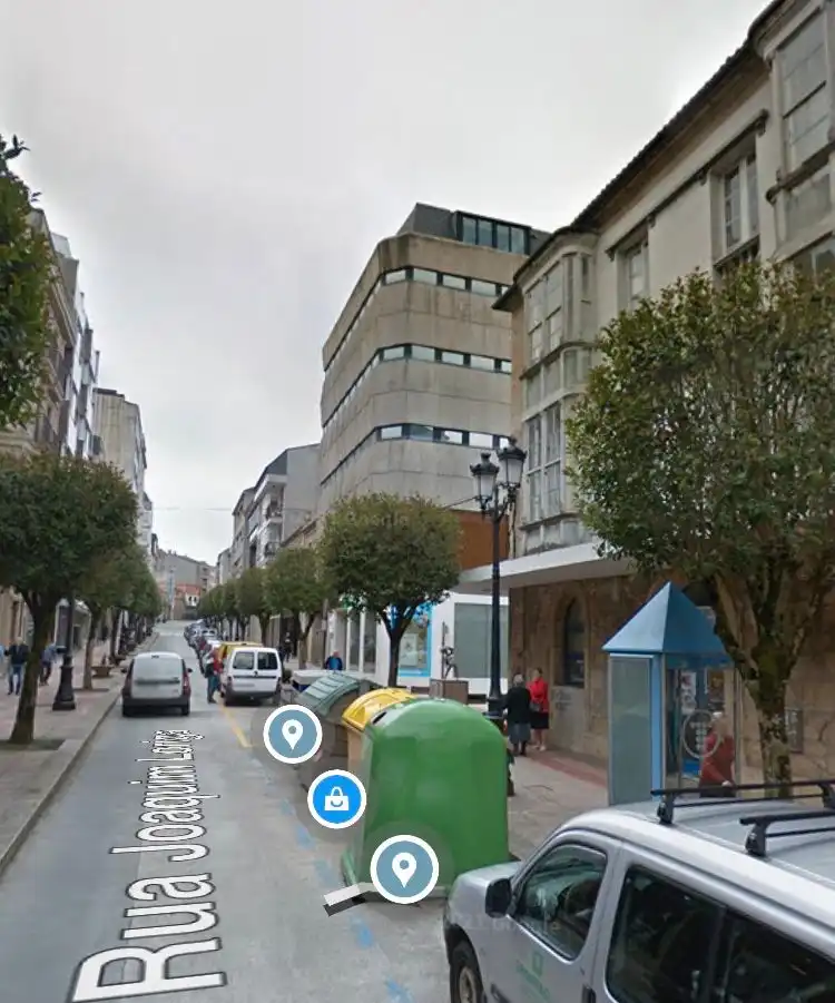 Außenansicht von Gebäude zum Verkauf in Lalín