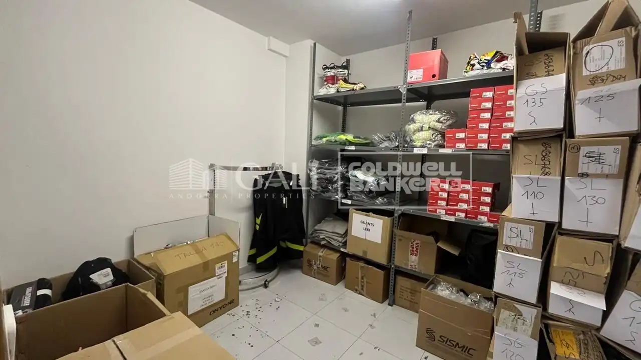 Büro zur Miete in Avenida Doctor Mitjavila, imagen 17