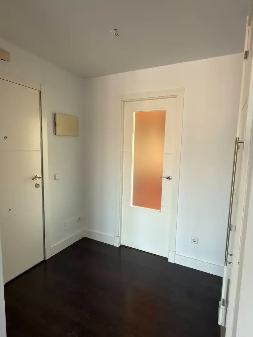 Flat for rent in Madrid  with Air Conditioner, Heating and Parquet flooring