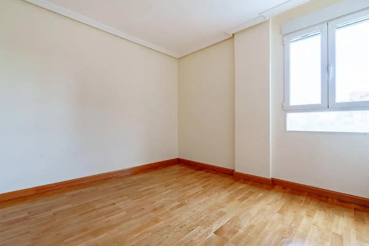 Habitación de Piso en venta en Madrid con Aire acondicionado, Calefacción y Jardín privado