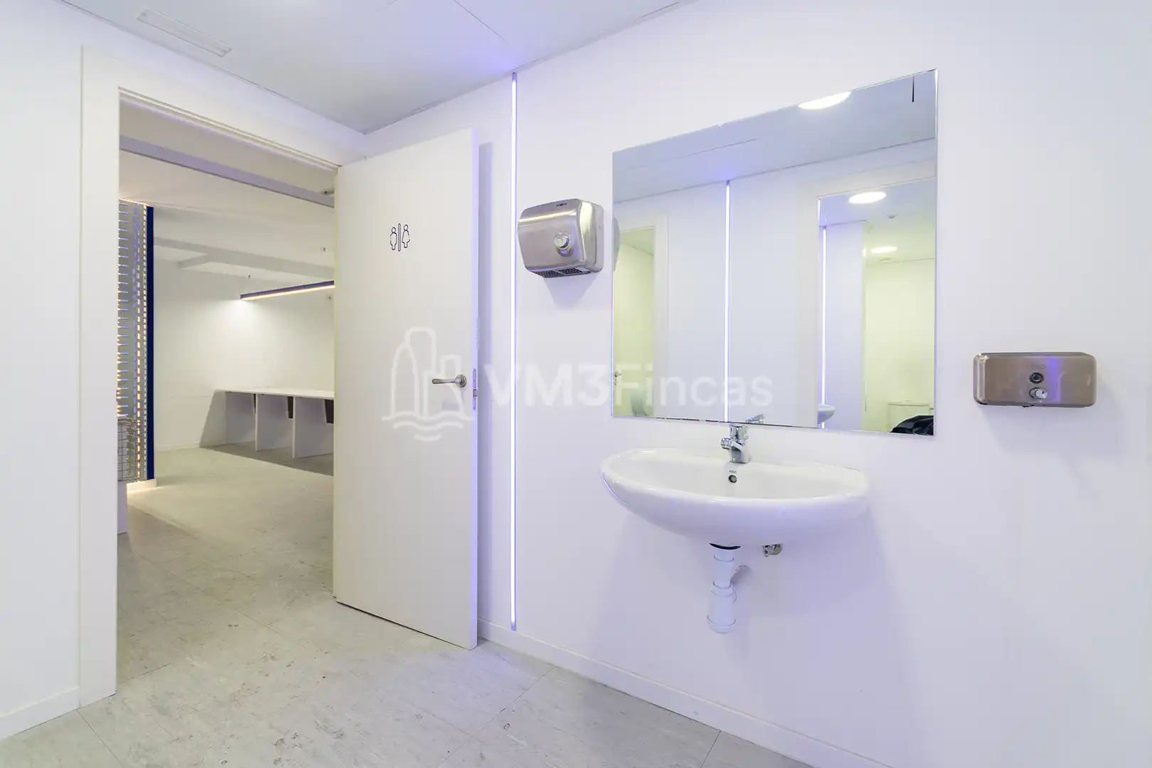Baño de Oficina de alquiler en Barcelona