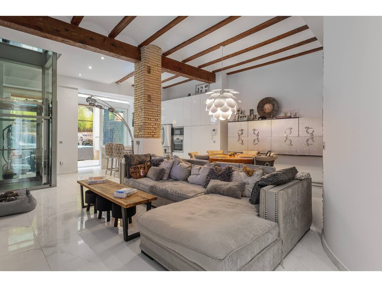 Living room of Flat for sale in  Valencia Capital  with Air Conditioner, Heating and Terrace