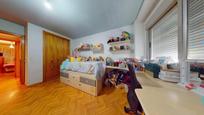 Bedroom of Flat for sale in  Madrid Capital  with Heating, Private garden and Storage room
