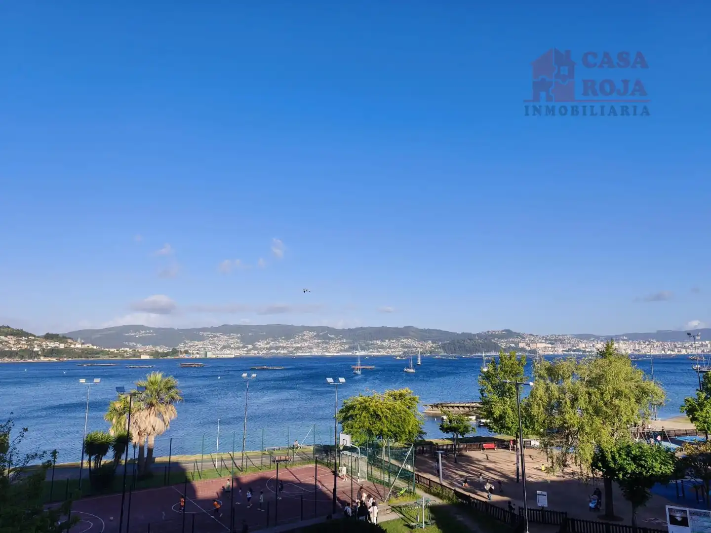 Vista exterior de Apartament en venda en Moaña amb Calefacció, Traster i Moblat