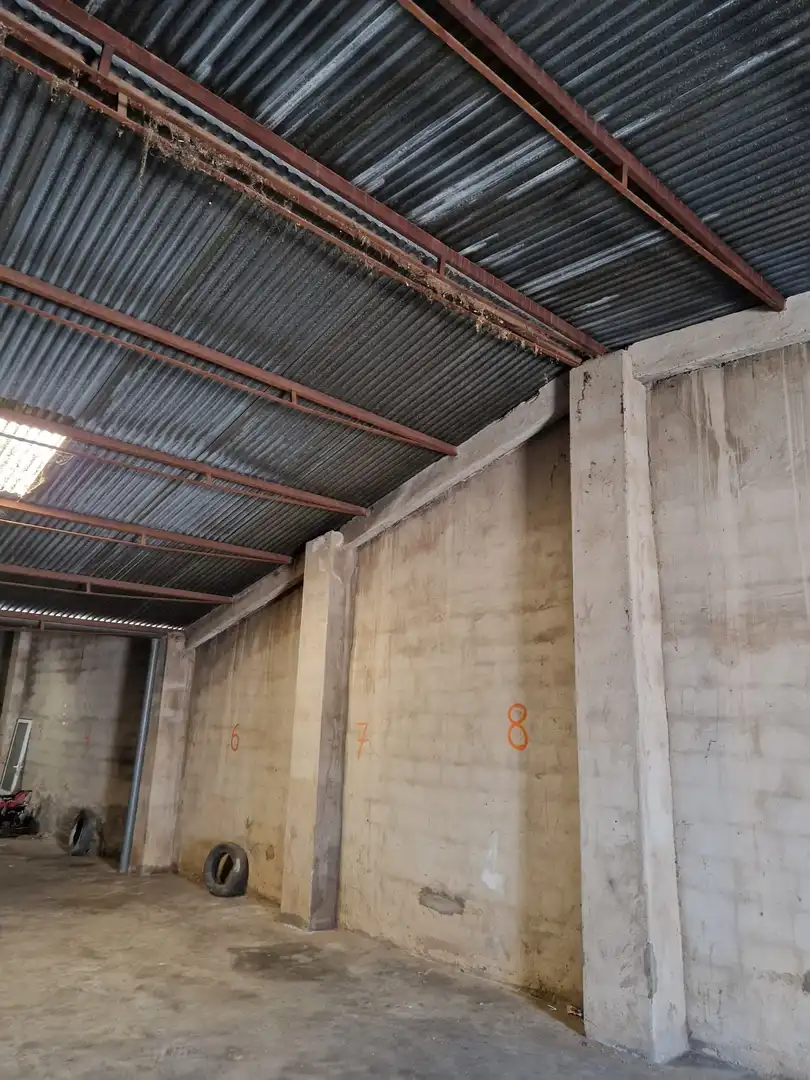 Local comercial en venda a Villanueva de la Serena, imagen 2