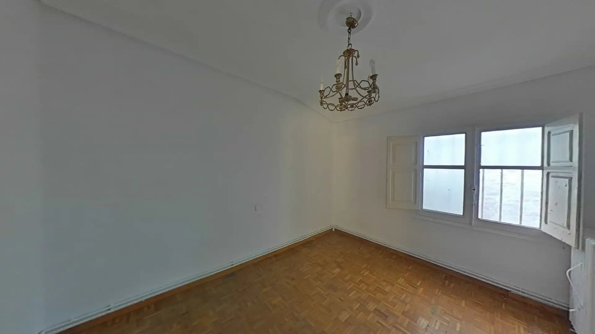 Habitación de Piso en venta en Autol con Calefacción, Trastero y Balcón