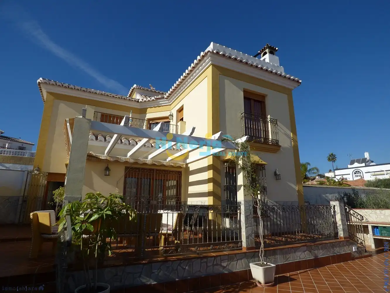 Chalet con piscina en venta en Centro, imagen 2