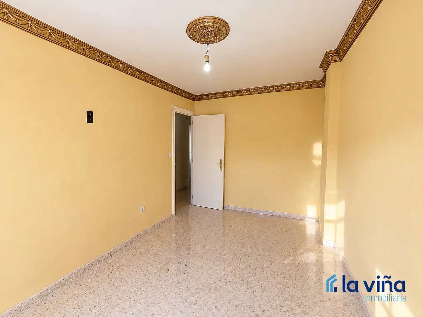 Bedroom of Flat for sale in Benamejí, Córdoba