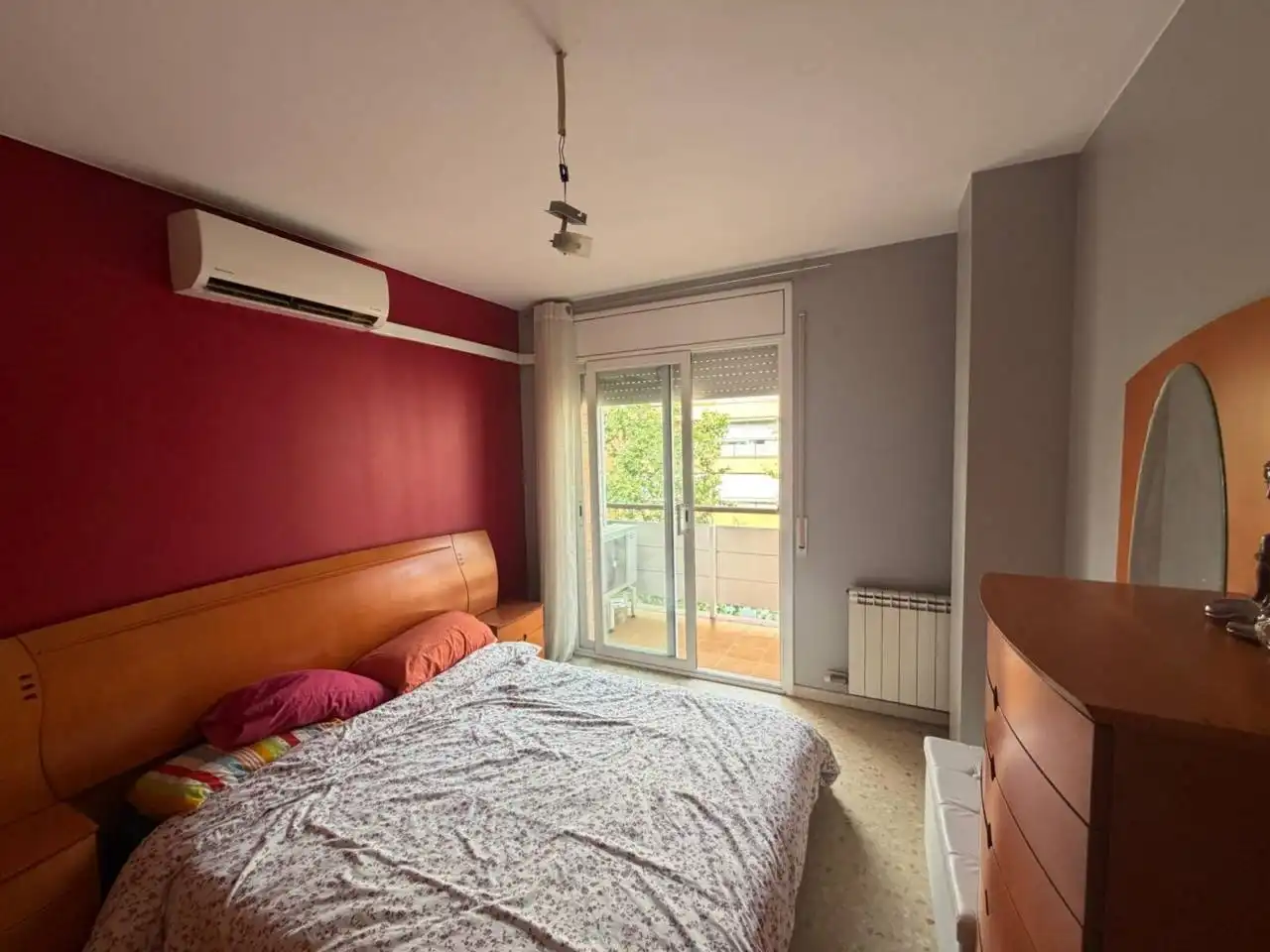 Bedroom of Flat for sale in Terrassa  with Air Conditioner, Heating and Balcony