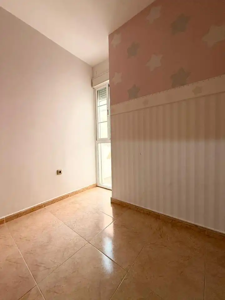 Bedroom of Flat for sale in Melilla