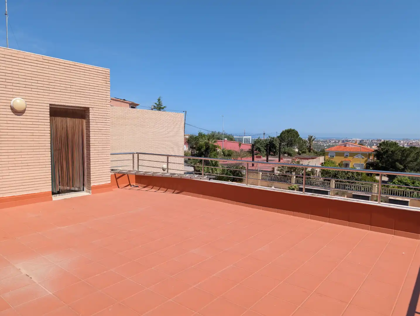 Terraza de Casa o chalet en venta en Castellón de la Plana / Castelló de la Plana con Calefacción, Jardín privado y Terraza