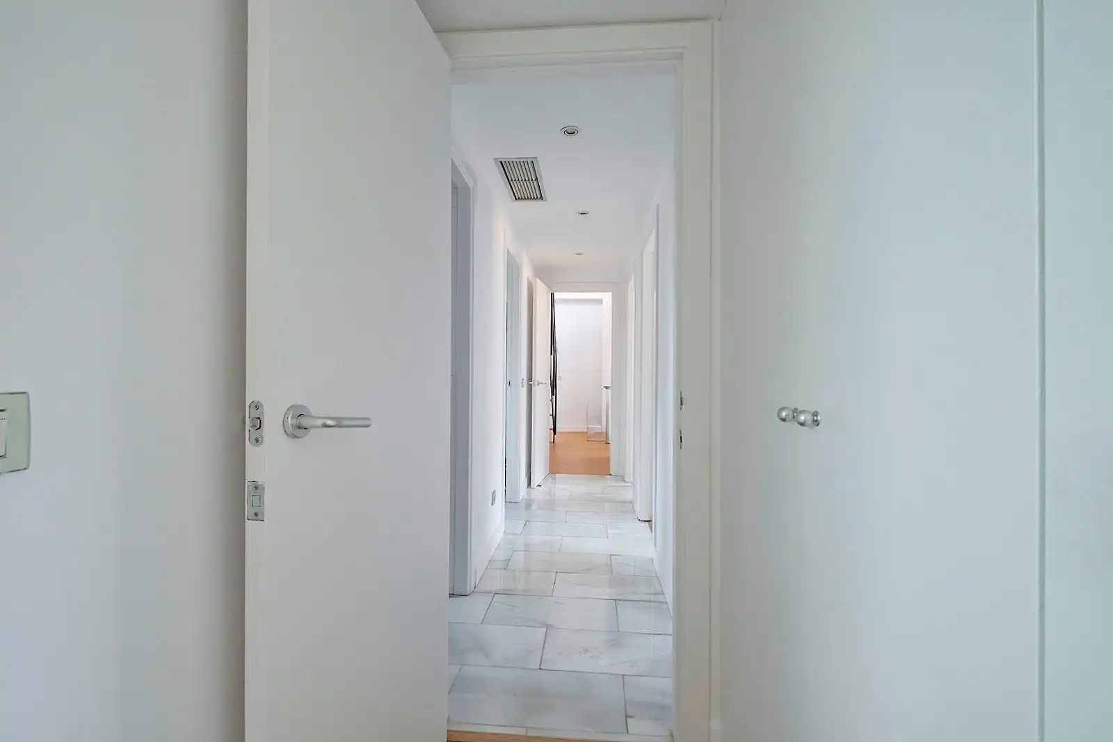 Ático de alquiler en Pozuelo de Alarcón con Aire acondicionado, Calefacción y Jardín privado