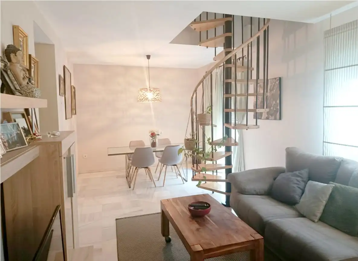 Sala de estar de Dúplex en venta en Coria del Río con Aire acondicionado