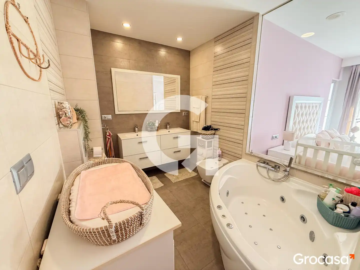 Bathroom of Houses for sale in Vélez-Málaga  with Air Conditioner, Heating and Terrace