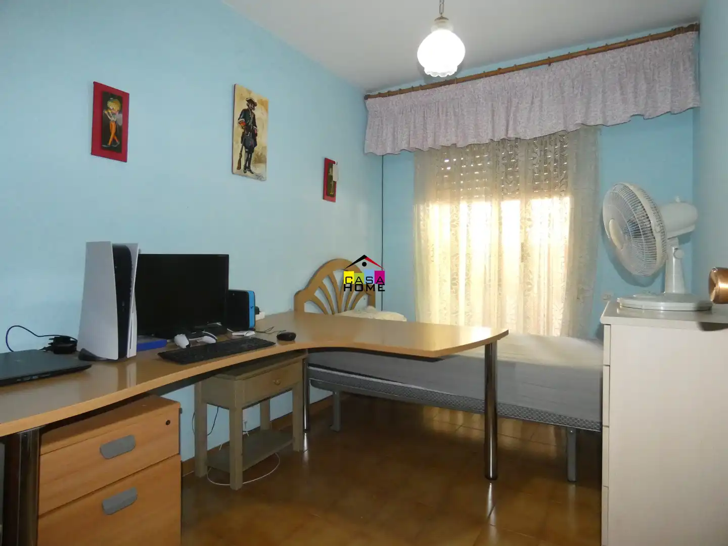 Dormitori de Casa adosada en venda en Benicasim / Benicàssim amb Jardí privat, Terrassa i Traster
