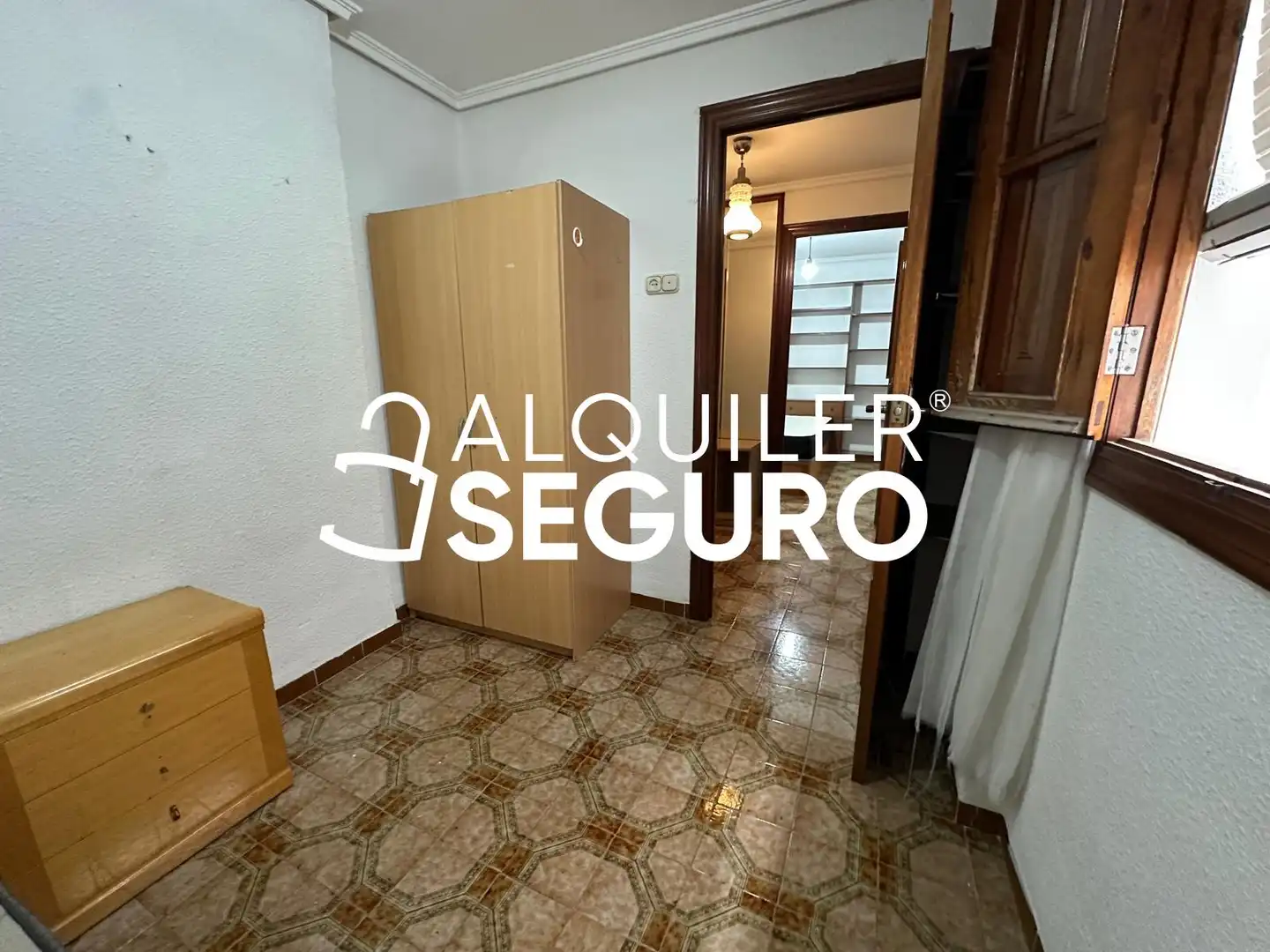 Bedroom of Flat for rent in Mislata  with Air Conditioner, Terrace and Furnished