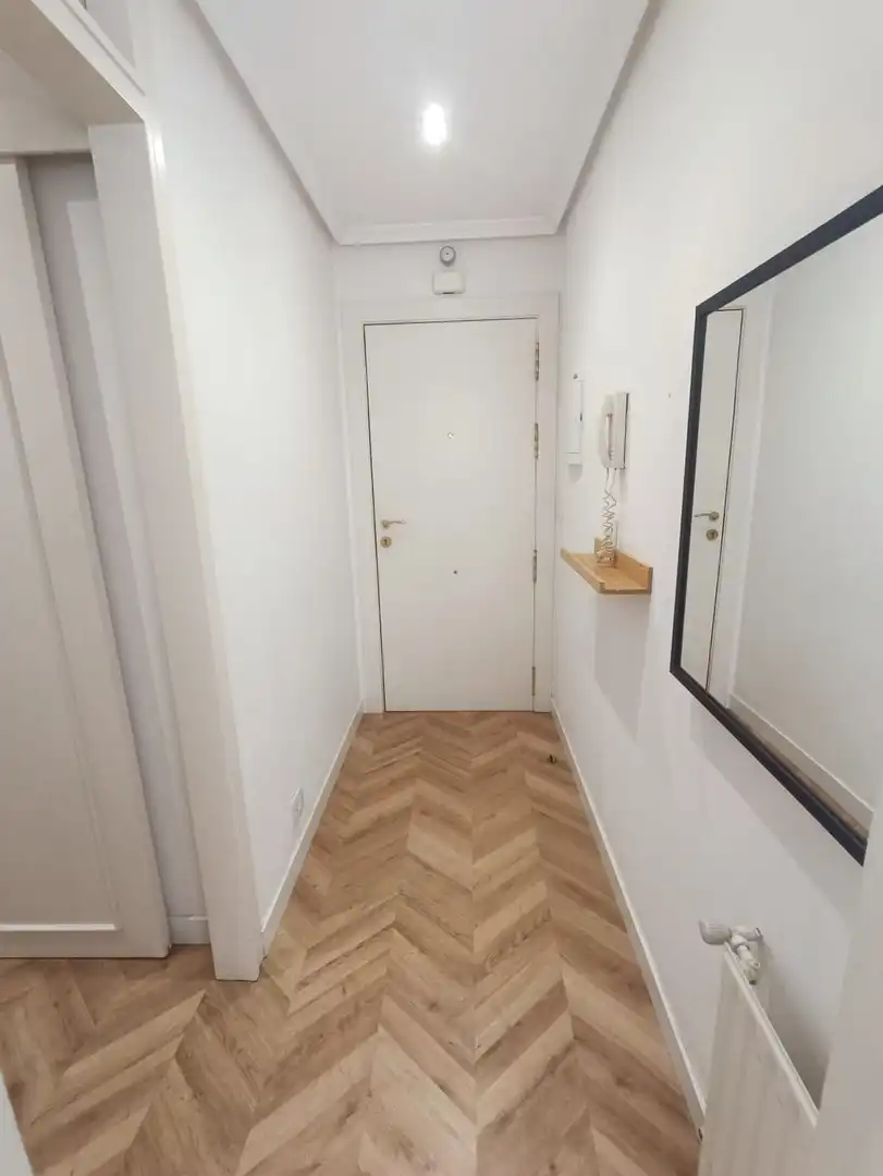 Apartamento de alquiler en Cuatro Caminos - Plaza de la Cubela