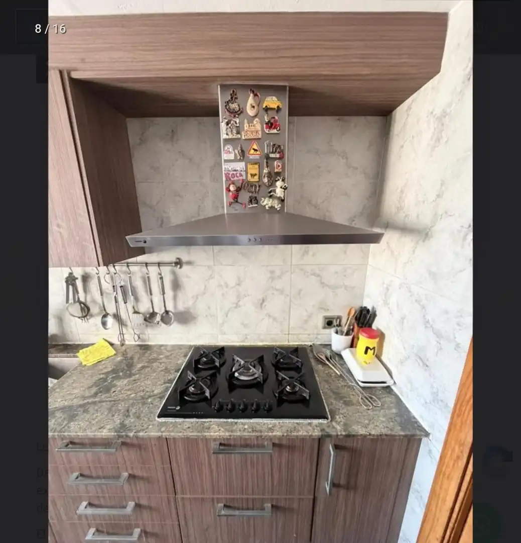 Cocina de Ático en venta en L'Hospitalet de Llobregat