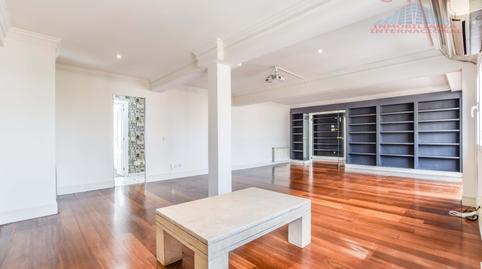 Foto 2 de Dúplex de alquiler en Hispanoamérica - Bernabéu,  Madrid Capital