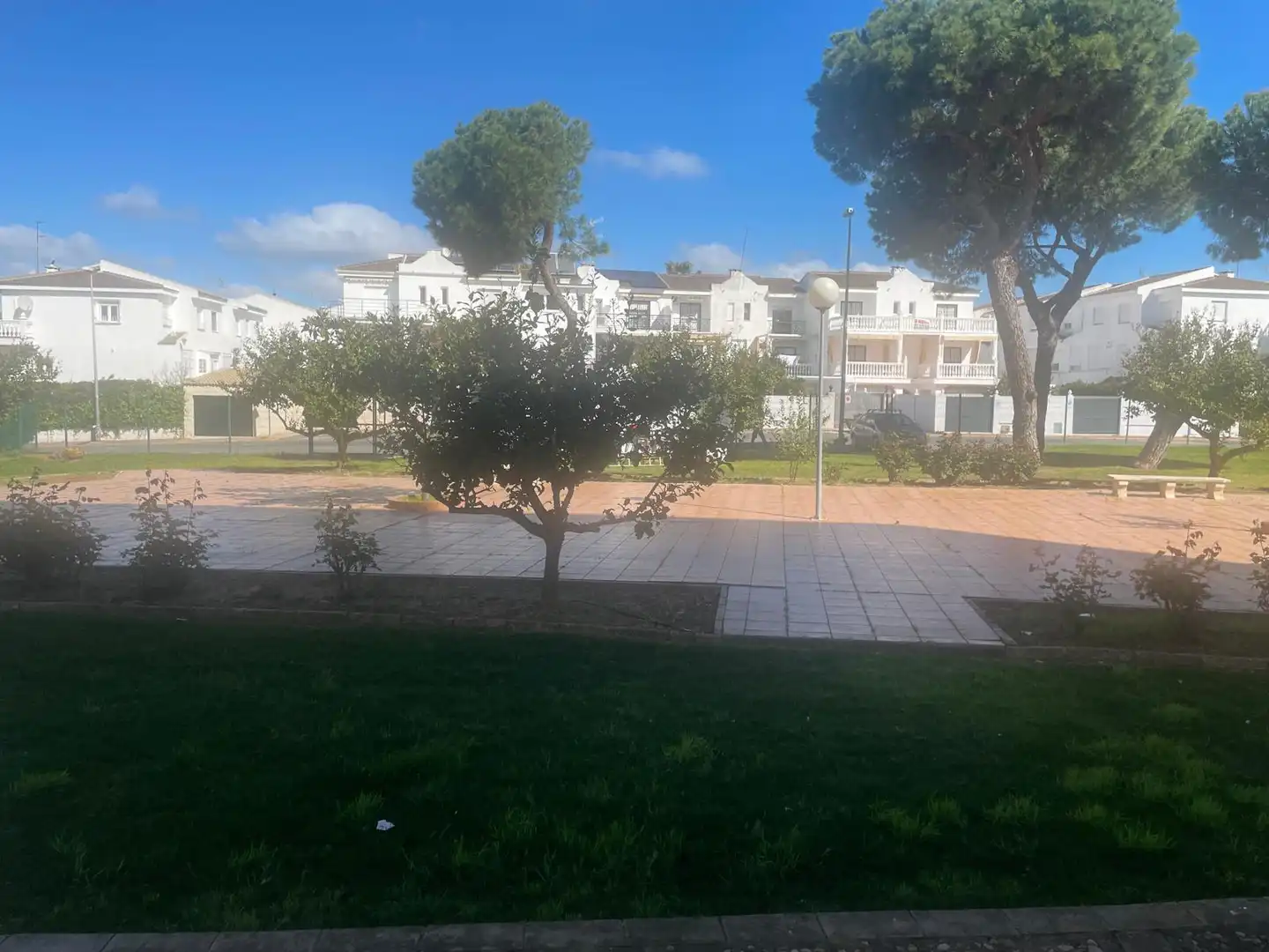 Vista exterior de Apartament en venda en El Portil amb Terrassa, Moblat i Piscina comunitària