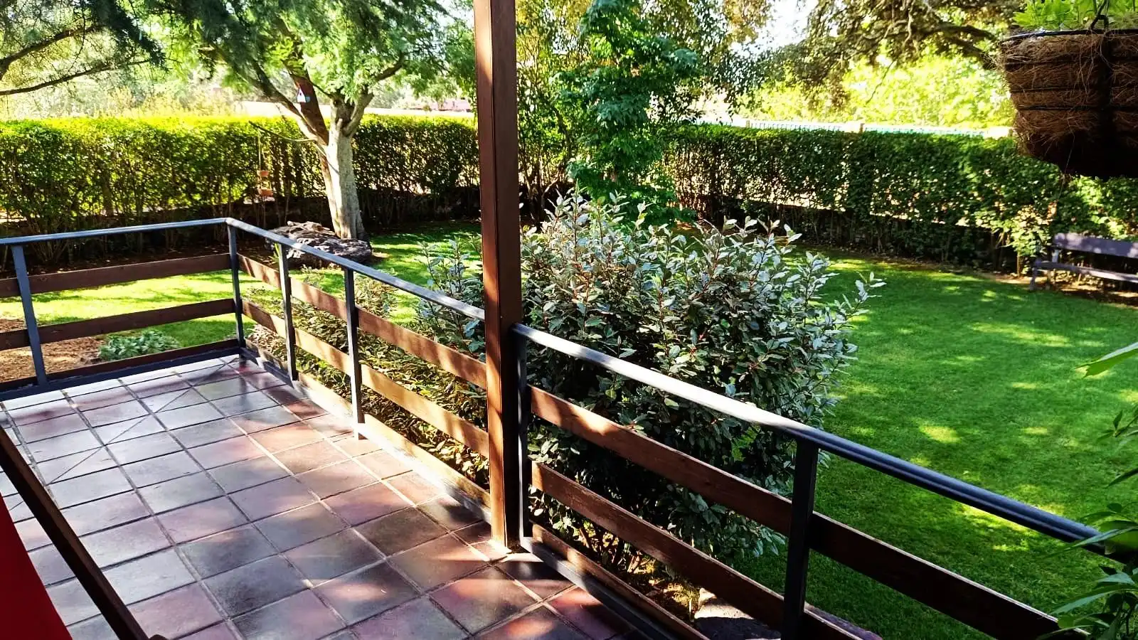 Terrassa de Casa o xalet en venda en Palacios del Pan amb Calefacció, Jardí privat i Terrassa