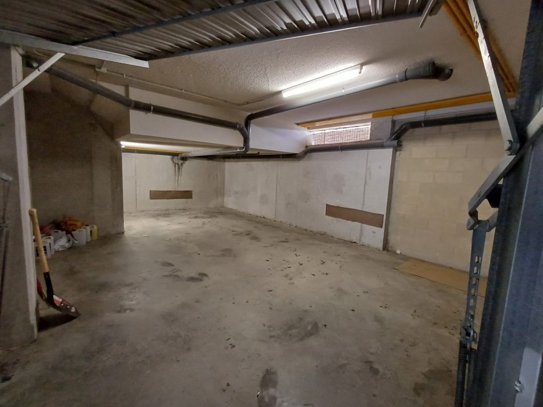 Garage for sale in Elgeta