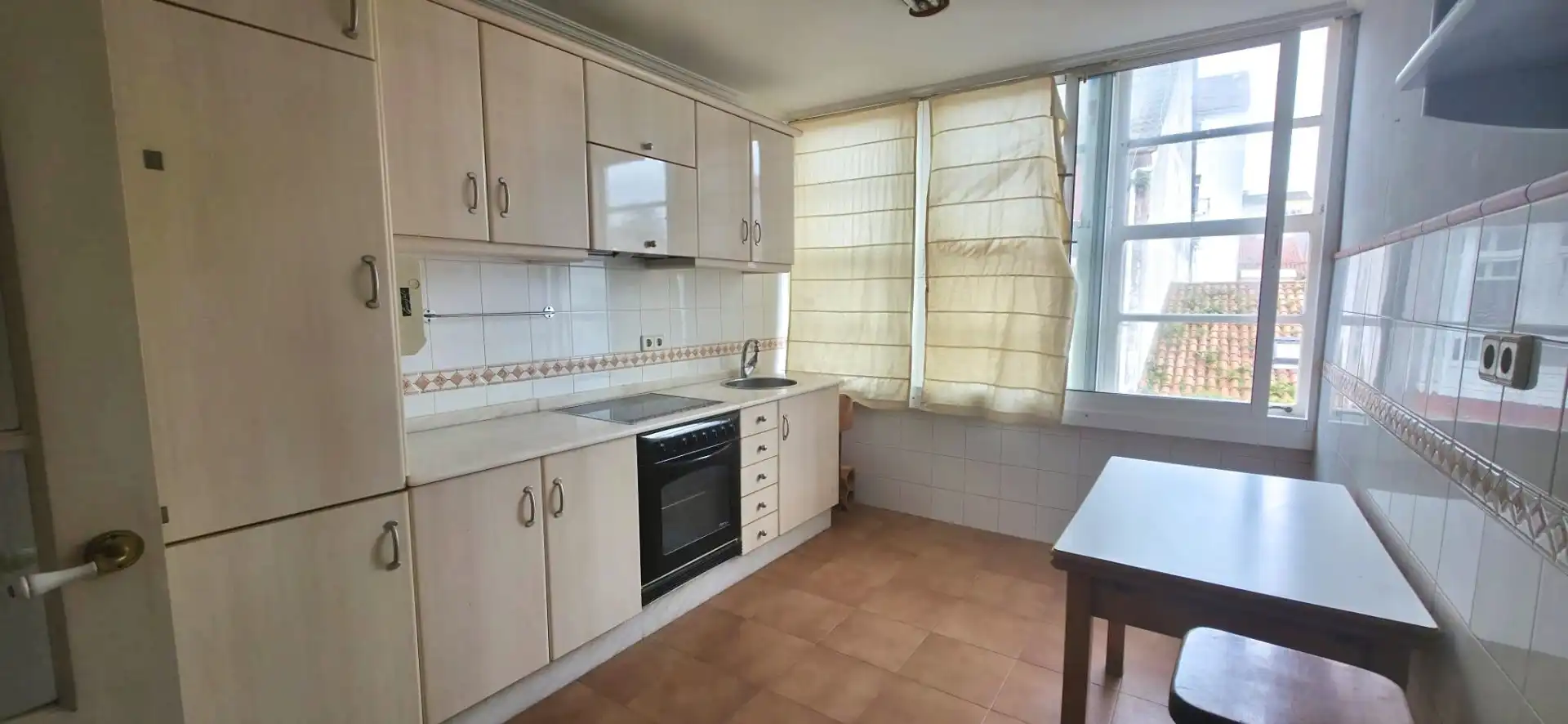 Cocina de Ático en venta en Ferrol con Amueblado, Horno y Lavadora