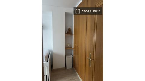 Foto 3 von Zimmer in Penya - Roja - Avda. Francia, Valencia Capital
