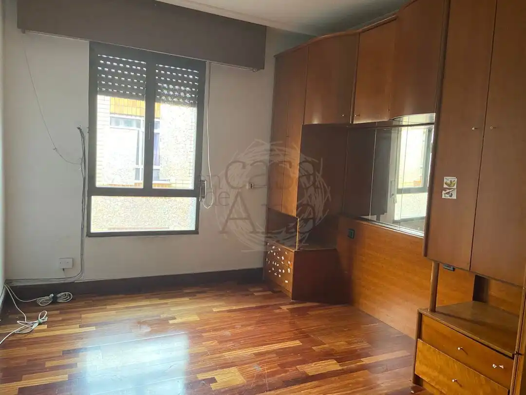 Habitación de Piso en venta en Barakaldo  con Balcón