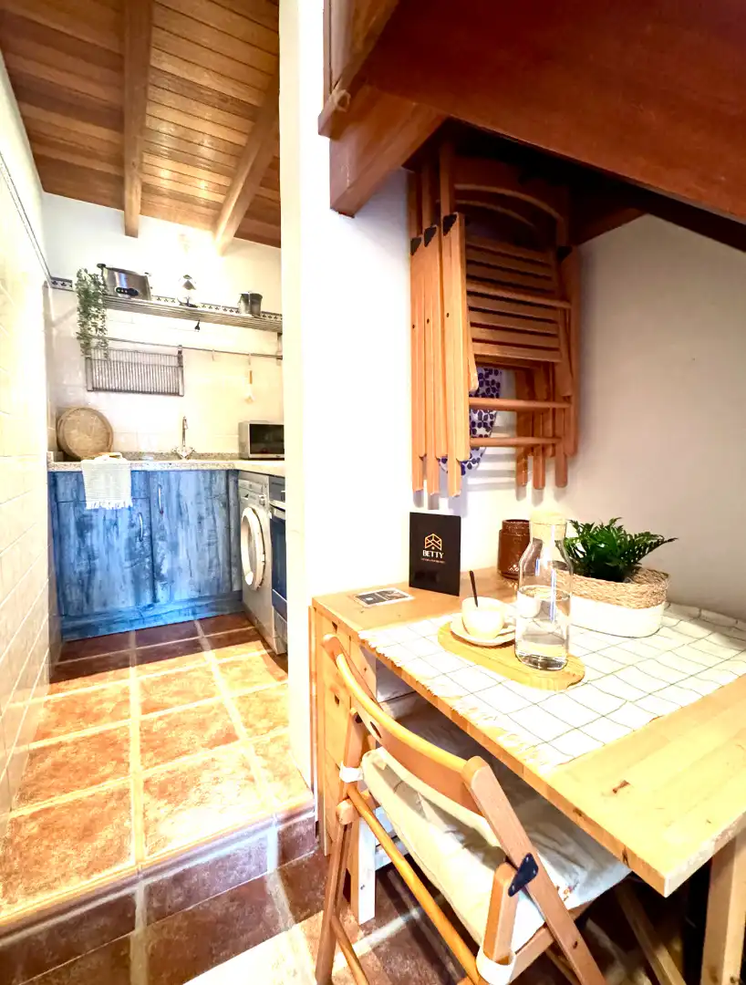 Cocina de Casa adosada en venta en Villaviciosa con Calefacción, Parquet y Amueblado