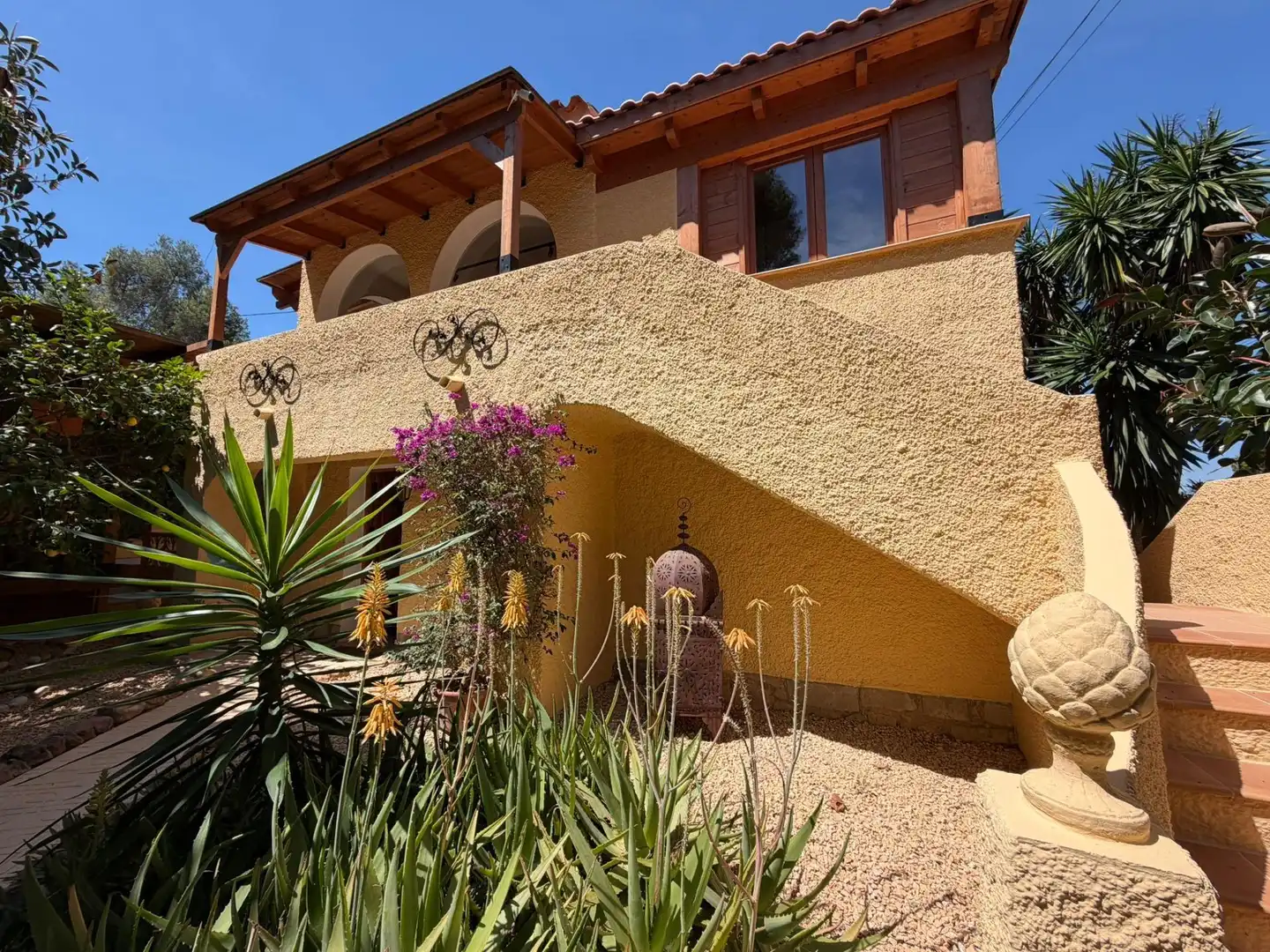 Vista exterior de Casa o chalet de alquiler en L'Alfàs del Pi con Aire acondicionado, Jardín privado y Piscina