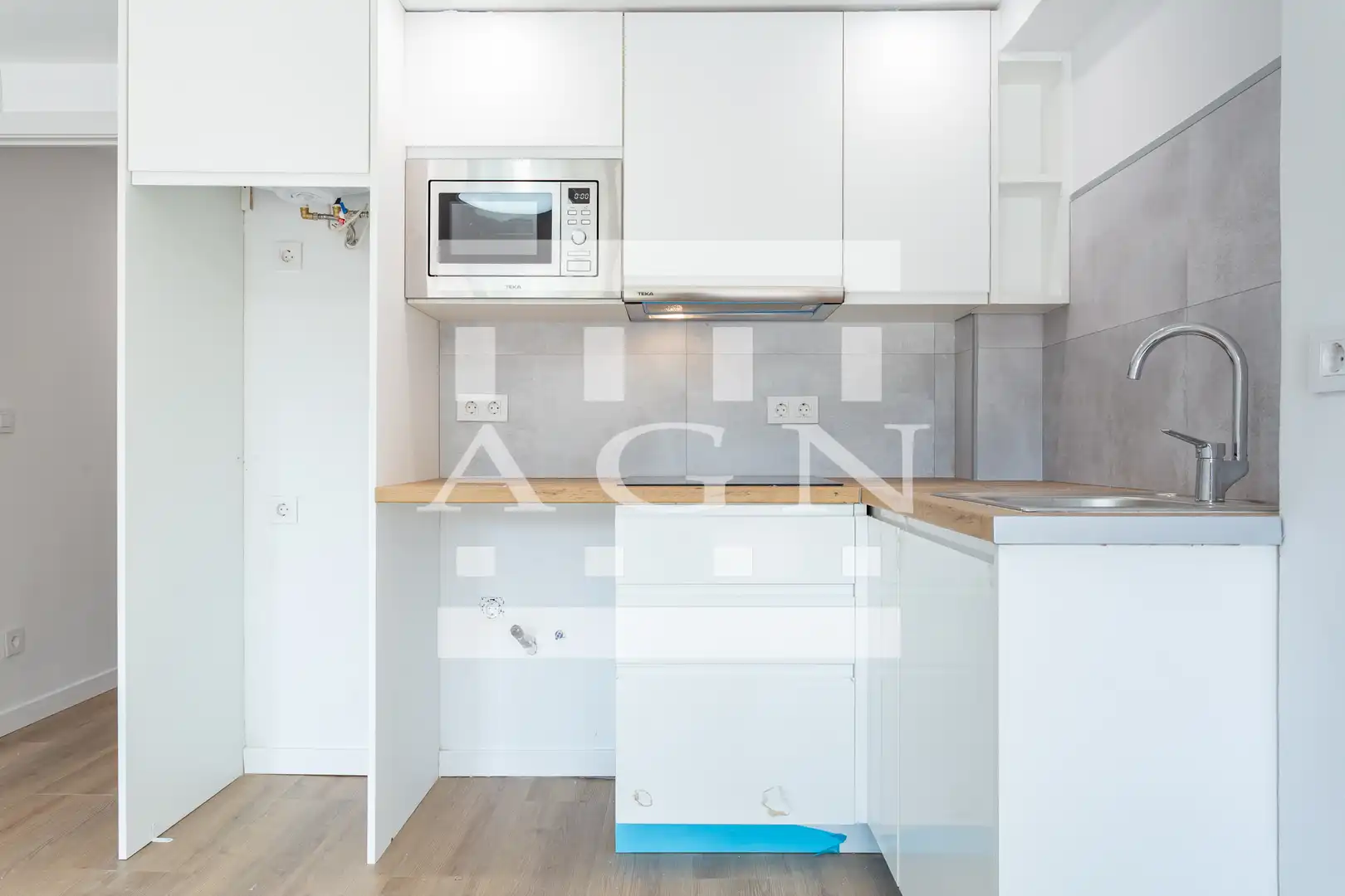 Kitchen of Apartments for sale in Cambrils  with Air Conditioner, Heating and Parquet flooring