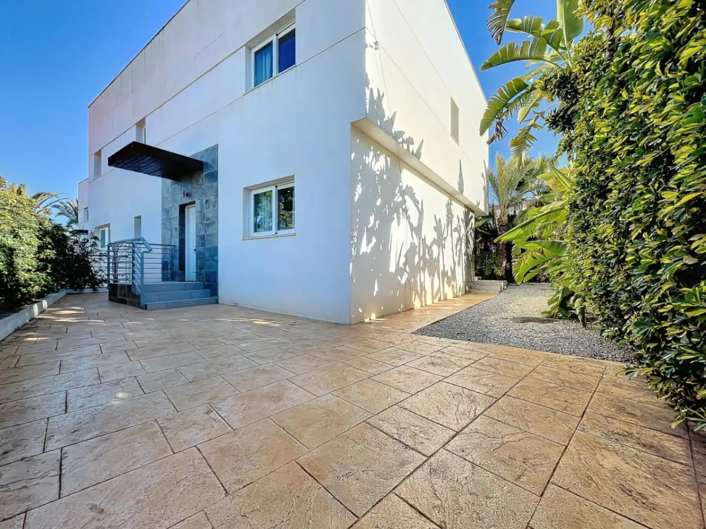 Exterior view of Houses for sale in L'Alfàs del Pi  with Air Conditioner, Heating and Private garden