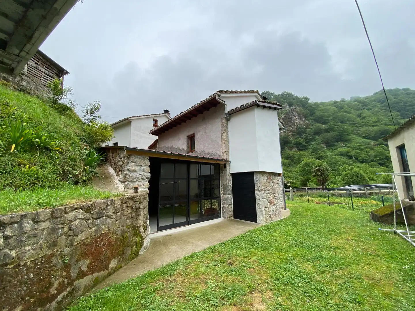 Houses for sale in Ceneya, Amieva