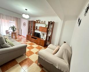 Living room of Flat for sale in Cuenca Capital  with Heating, Terrace and Furnished