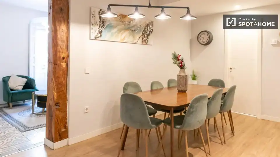 Appartamento con terrazza in affitto a Centro, imagen 19