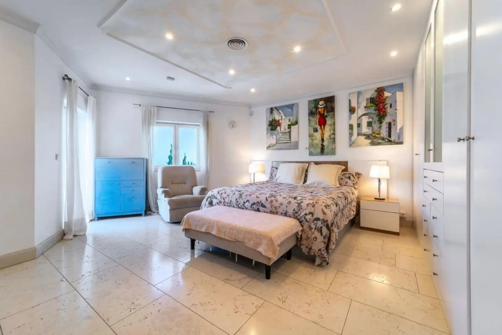 Habitación de Casa o chalet en venta en Marbella con Aire acondicionado, Calefacción y Jardín privado