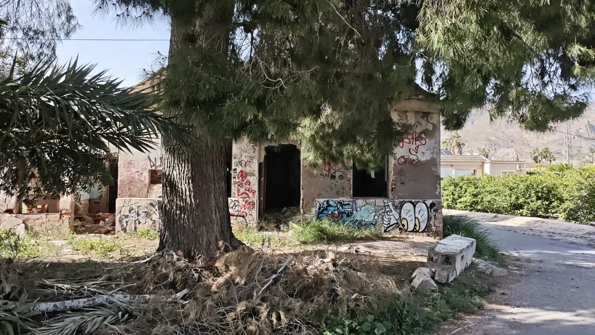 Terreny residencial en venda a Senda Obispo