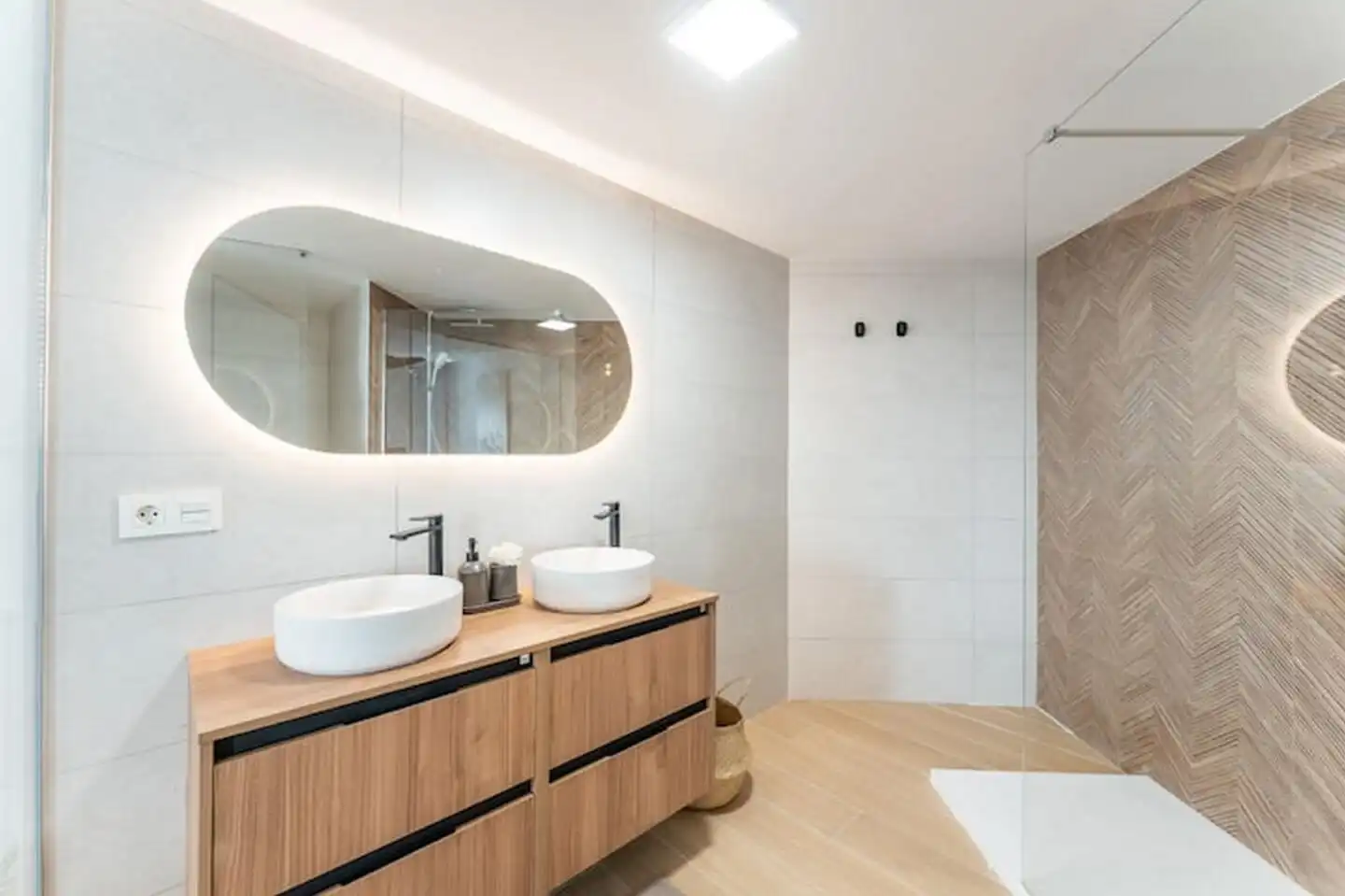 Bathroom of Flat for rent in Guadalajara