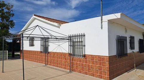 Foto 2 de Casa o chalet en venta en Urbanizacion Jinetes, 170, Carmona, Sevilla
