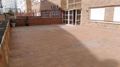 Photo 2 of Flat to rent in Juan Pablo Bonet, Ruiseñores, Zaragoza