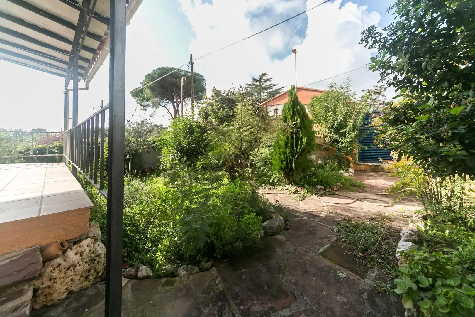 Jardí de Casa o xalet en venda en Cerdanyola del Vallès amb Calefacció, Jardí privat i Terrassa