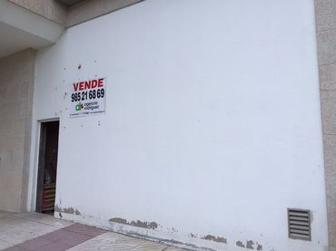 Local comercial en venda a Vallobín - La Florida