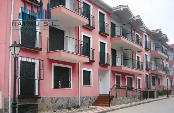 Vista exterior de Garatge en venda en Navalcán