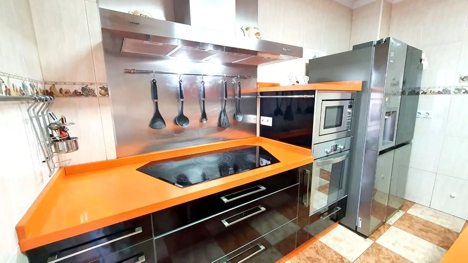Cuina de Apartament en venda en Alhaurín El Grande amb Moblat, Forn i Rentadora