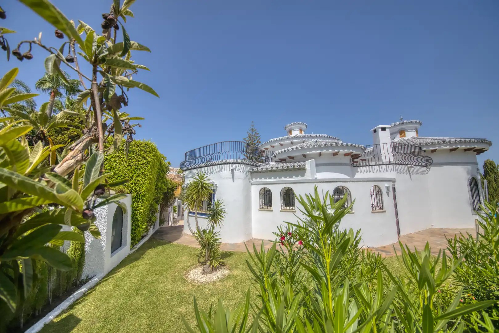 Garden of Houses for sale in Benalmádena  with Air Conditioner, Private garden and Parquet flooring