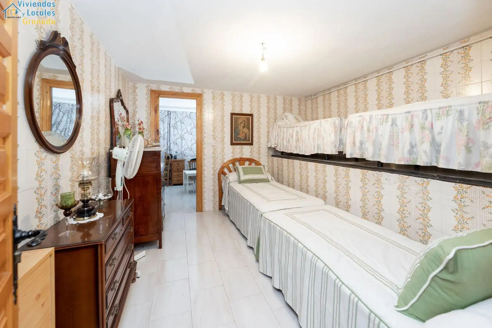 Habitación de Casa o chalet en venta en Granada con Aire acondicionado, Jardín privado y Trastero